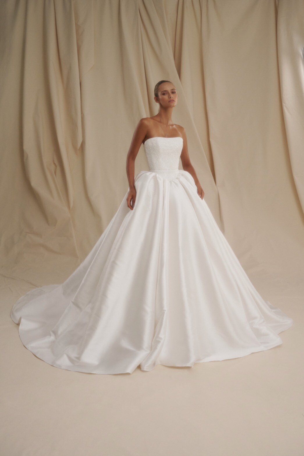 SENSTUDIO SE001 Wedding Dress