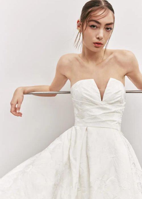 Alyne Wedding Dresses